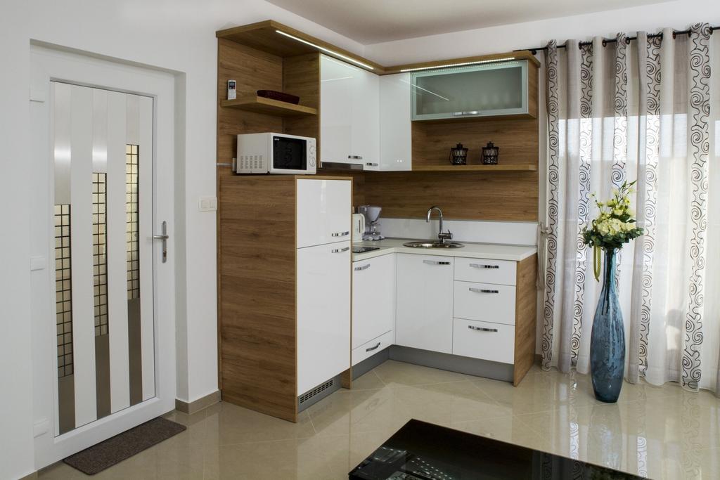 Apartments Vista Вир Екстериор снимка